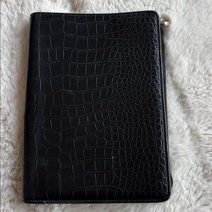 Day One Franklin Covey Organizer Black Crocodile Embossed Zip Around Planner